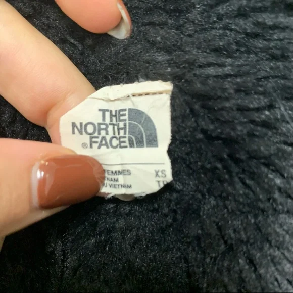 The North Face Down Puffy Jacket - Picture 9 of 9